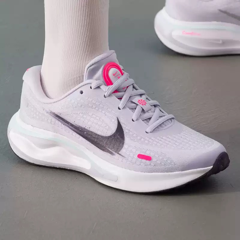 Lightweight Road Running Shoes - Chaussures Nike pour femmes, modèle original,